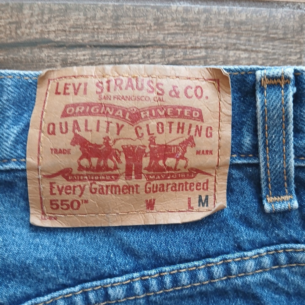 Vintage Levi's Jeans Womens 4 M Blue 550 Relaxed Fit Tapered Y2K (FITS 25x31) - Picture 9 of 10